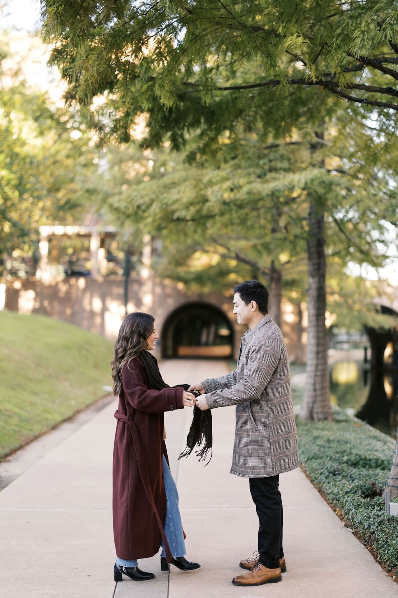 Romantic Engagement Photo Ideas: How to Make Your Session Feel Like a Date