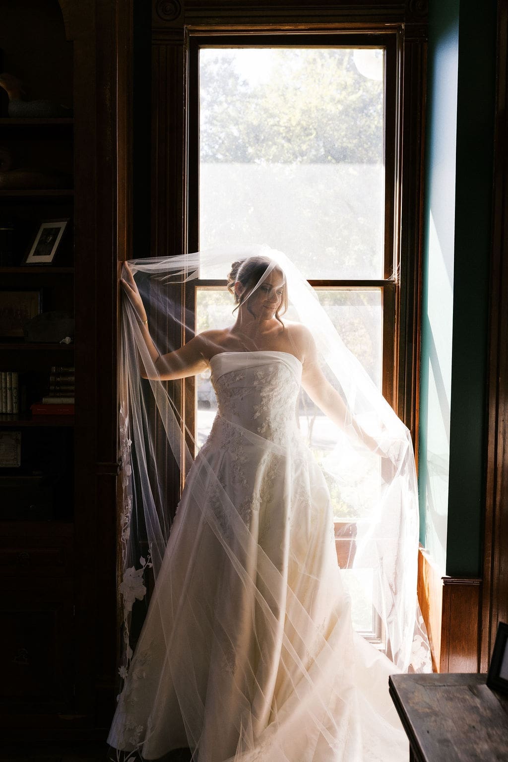 November Bridal Portraits at Woodbine Mansion