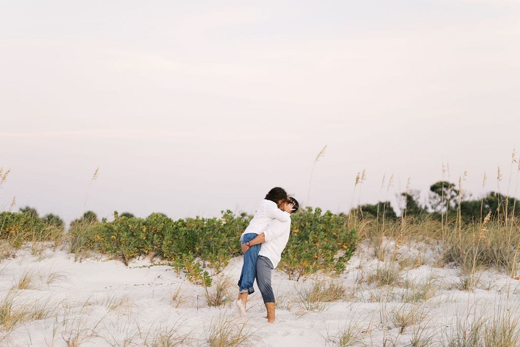 An Intimate Destination Elopement in Florida with Family, Courthouse Vows, and Beach Portraits