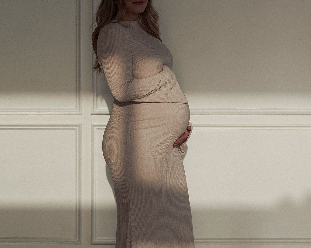 Documentary Style Studio Maternity Photos at The Lumen Room in Austin